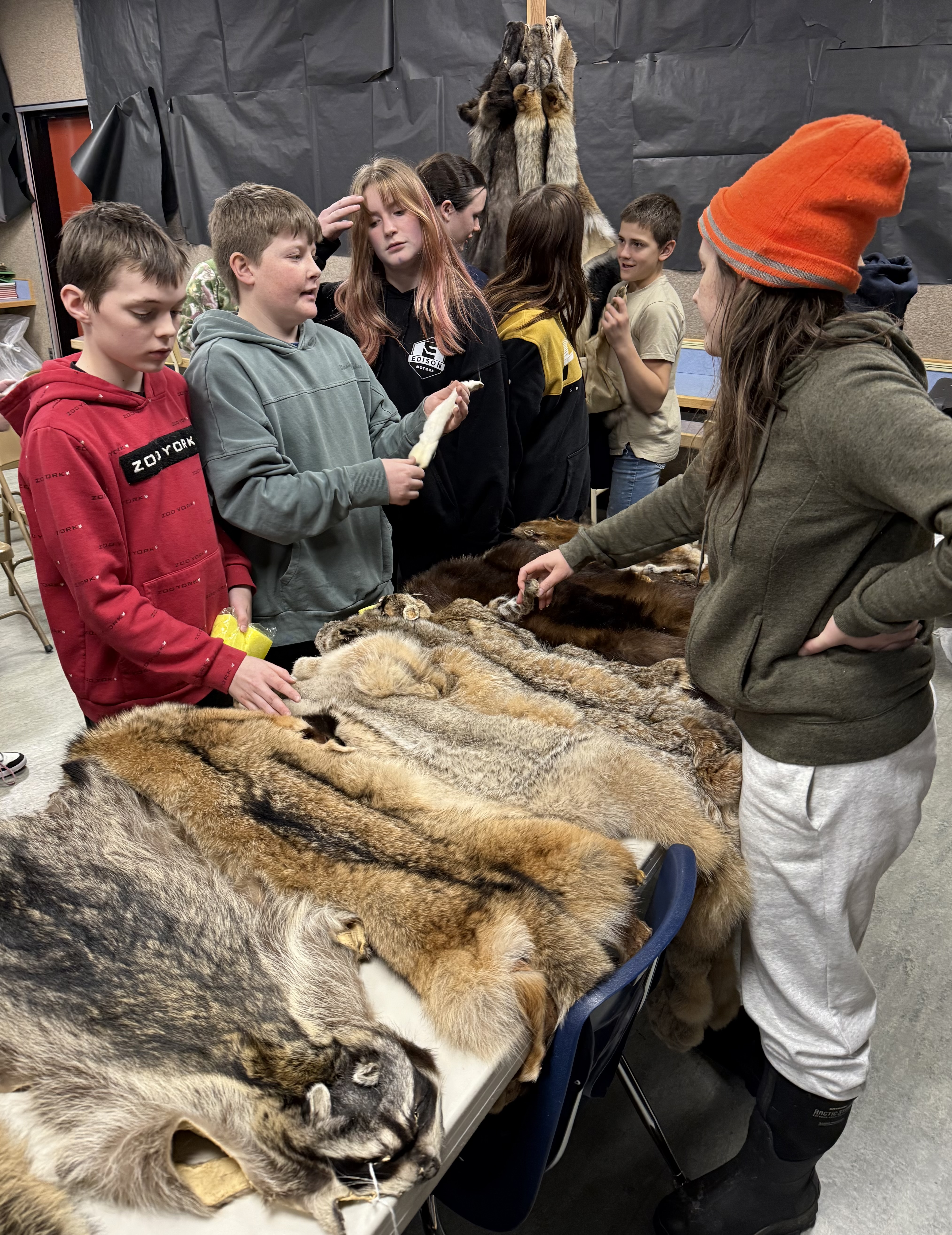 Horse Lake Students Treated to Indigenous Trapping Presentation2 Murray Helmer